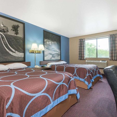 Super 8 By Wyndham Corbin Ky Motel Bagian luar foto