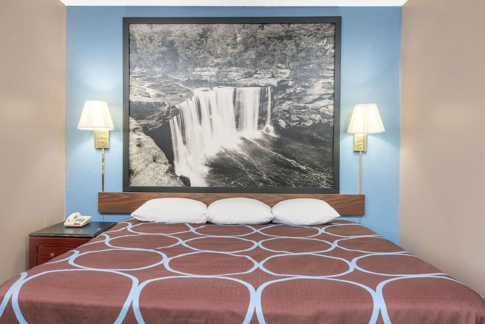 Super 8 By Wyndham Corbin Ky Motel Bagian luar foto